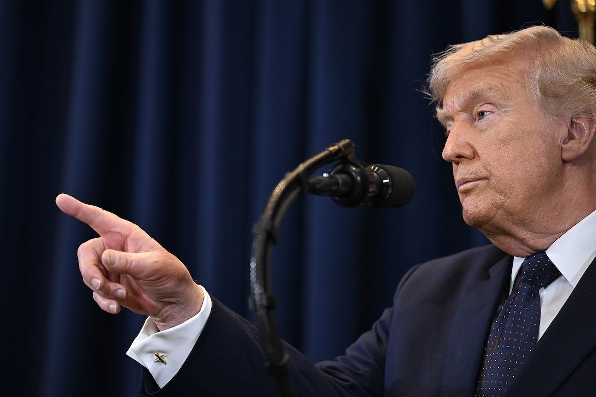 Trump Urges Iran for Swift Response on Peace Proposal Amid Rising Diplomatic Tensions